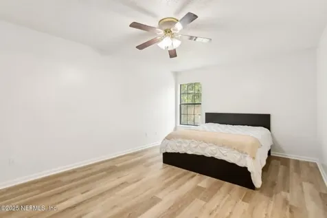 1668 Tutbury Court Jacksonville FL 32246