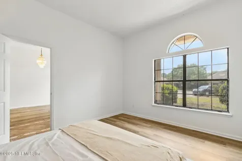 1668 Tutbury Court Jacksonville FL 32246