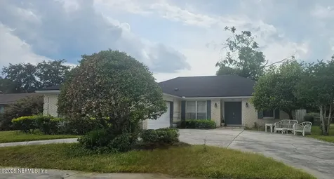 9052 Warwickshire Road Jacksonville FL 32257
