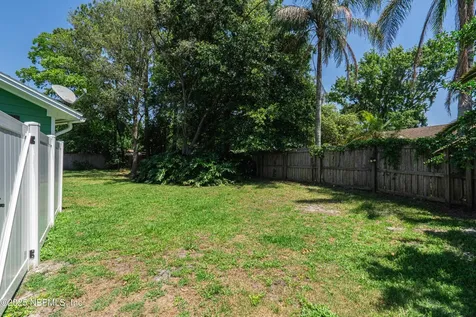 4070 Brookfield Court Jacksonville FL 32257