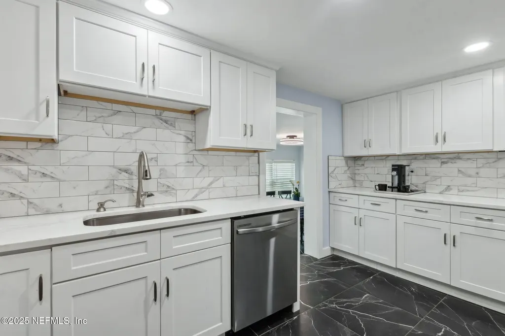 1874 Clinch Drive Fernandina Beach FL 32034