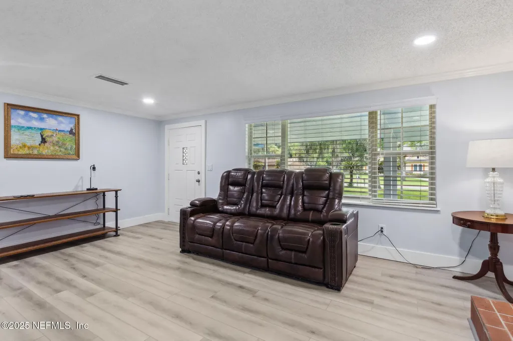 1874 Clinch Drive Fernandina Beach FL 32034