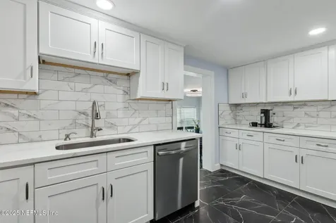 1874 Clinch Drive Fernandina Beach FL 32034