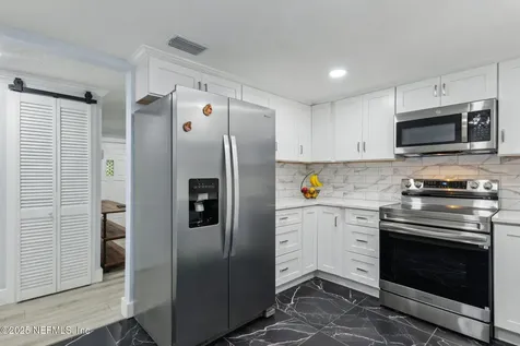 1874 Clinch Drive Fernandina Beach FL 32034