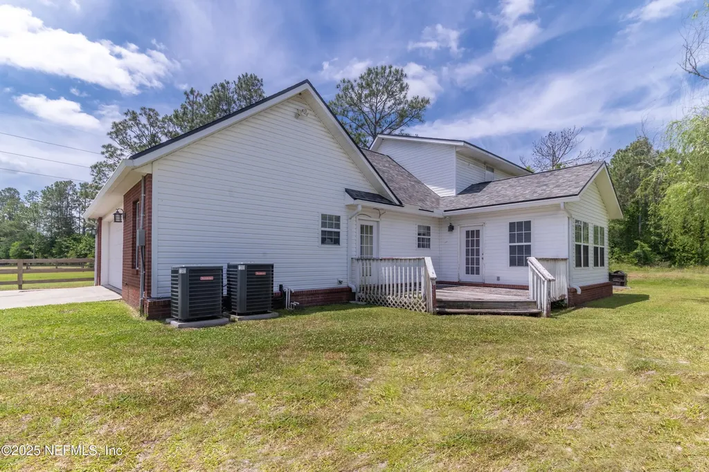 13561 Arnold Rhoden Road Glen St. Mary FL 32040