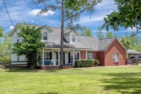13561 Arnold Rhoden Road Glen St. Mary FL 32040