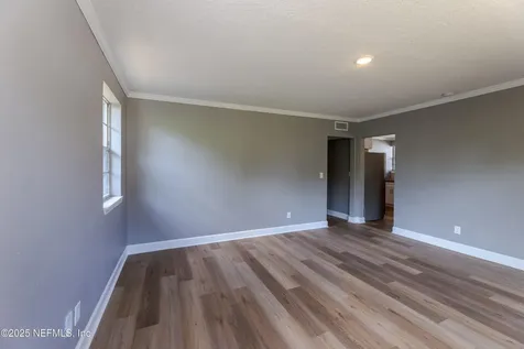 5239 Fremont Street Jacksonville FL 32210