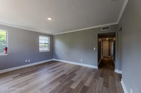 5239 Fremont Street Jacksonville FL 32210