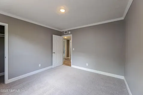 5239 Fremont Street Jacksonville FL 32210