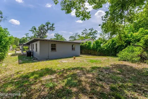 5239 Fremont Street Jacksonville FL 32210