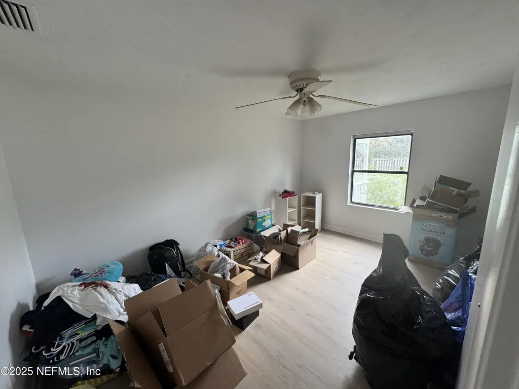 5515/5517 Shad Road Jacksonville FL 32257