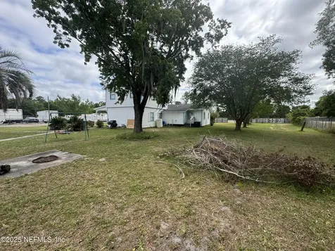 5515/5517 Shad Road Jacksonville FL 32257
