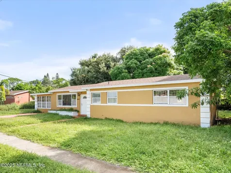16815 NW 38th Court Miami FL 33054