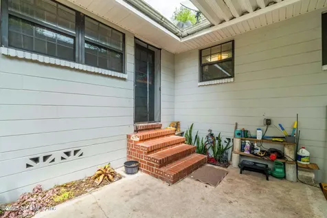 1752 Whitman Street Jacksonville FL 32210