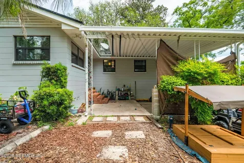 1752 Whitman Street Jacksonville FL 32210
