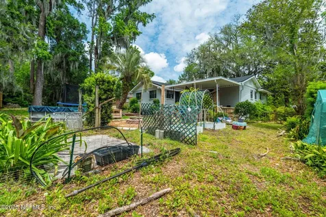 1752 Whitman Street Jacksonville FL 32210