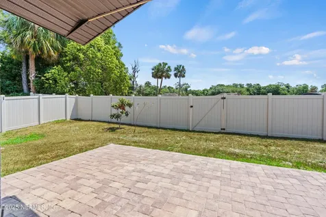 337 Southern Winds Boulevard Deland FL 32720
