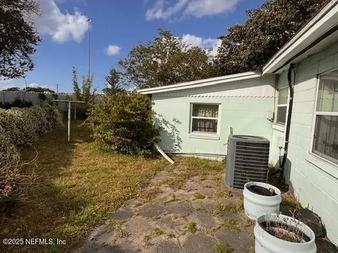 3630 Copper Circle E Jacksonville FL 32207