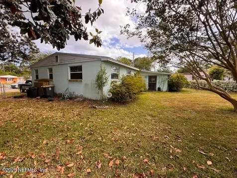 3630 Copper Circle E Jacksonville FL 32207