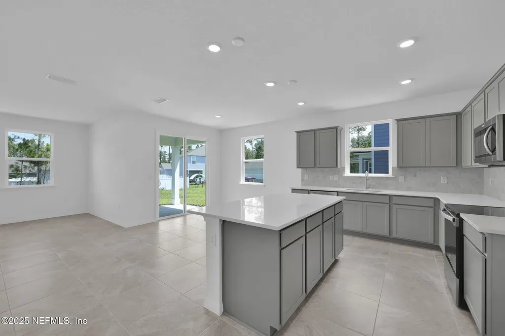 3541 Zydeco Loop Green Cove Springs FL 32043