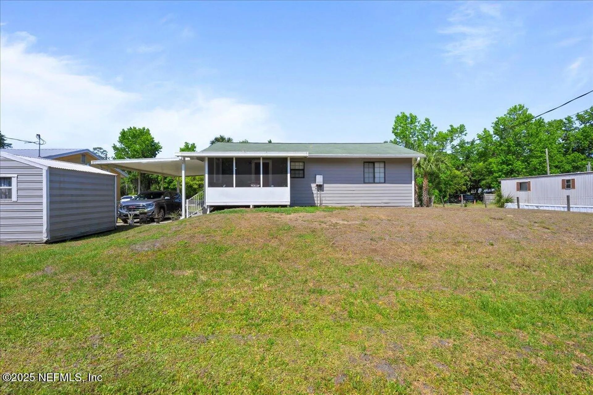 210 Pine Street East Palatka FL 32131