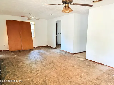 1811 W 13th Street Jacksonville FL 32209