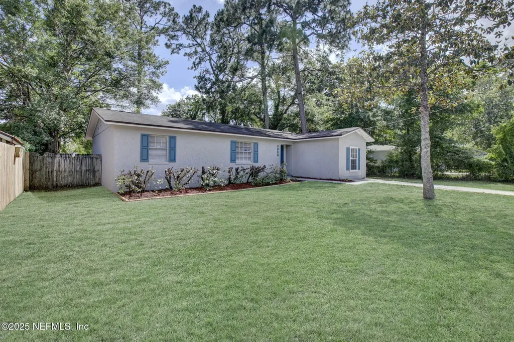 4986 Tan Street Jacksonville FL 32258
