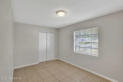4986 Tan Street Jacksonville FL 32258