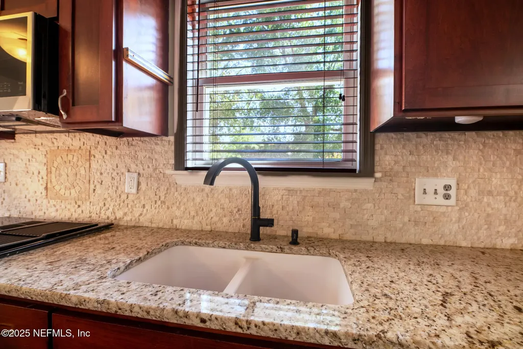 3774 Anderson Street Jacksonville FL 32205