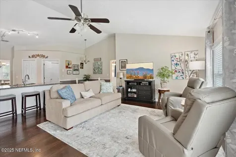 3883 Fairbanks Forest Drive Jacksonville FL 32223