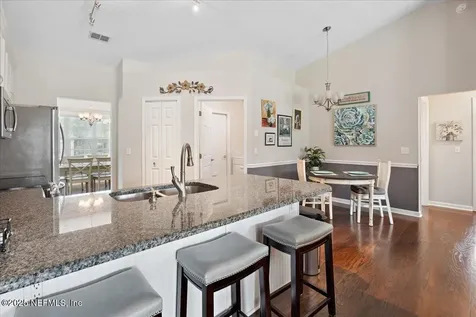 3883 Fairbanks Forest Drive Jacksonville FL 32223