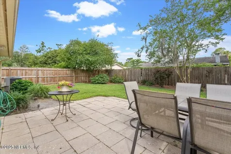 3883 Fairbanks Forest Drive Jacksonville FL 32223