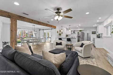 4356 Olde Pine Lane Jacksonville FL 32217
