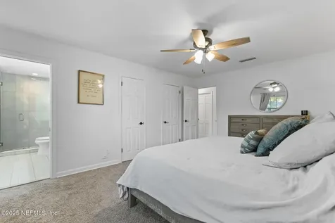 4356 Olde Pine Lane Jacksonville FL 32217