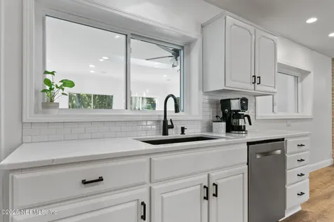 4356 Olde Pine Lane Jacksonville FL 32217