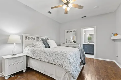 4356 Olde Pine Lane Jacksonville FL 32217