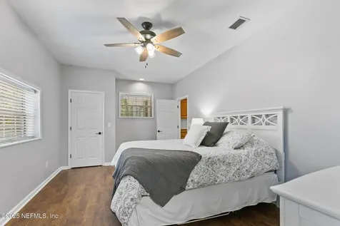 4356 Olde Pine Lane Jacksonville FL 32217