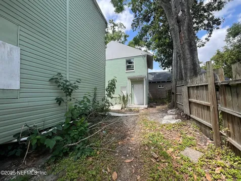 2024 N Davis Street Jacksonville FL 32209