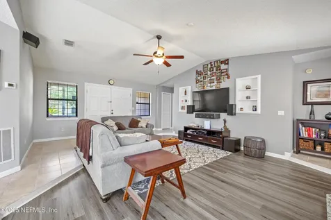 7713 Pepper Circle W Jacksonville FL 32244