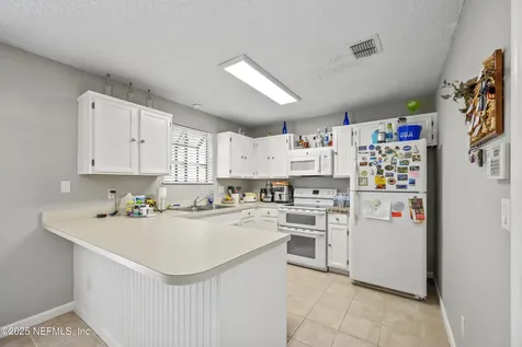 7713 Pepper Circle W Jacksonville FL 32244
