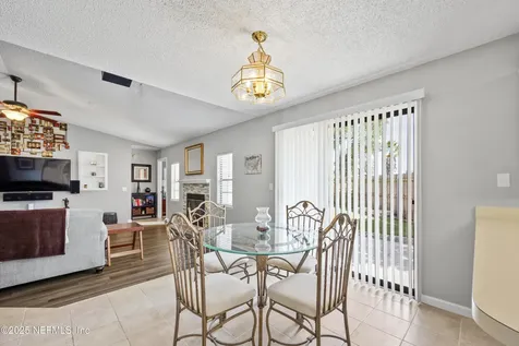 7713 Pepper Circle W Jacksonville FL 32244
