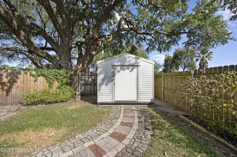 7713 Pepper Circle W Jacksonville FL 32244