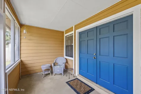 7713 Pepper Circle W Jacksonville FL 32244