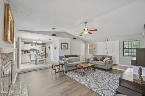 7713 Pepper Circle W Jacksonville FL 32244
