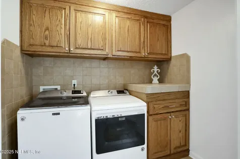 6918 Coleus Court Jacksonville FL 32244