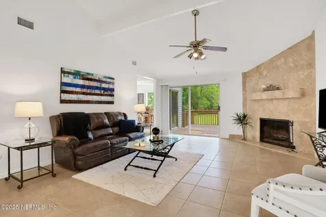 6918 Coleus Court Jacksonville FL 32244
