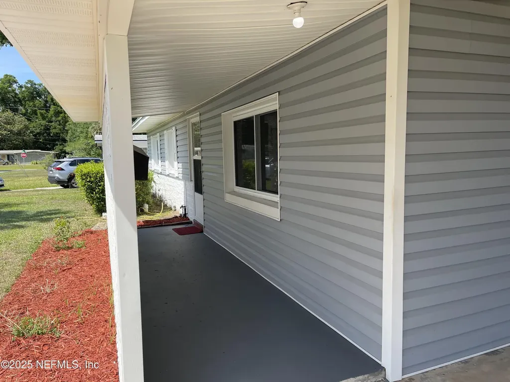 11533 Soforenko Drive Jacksonville FL 32218