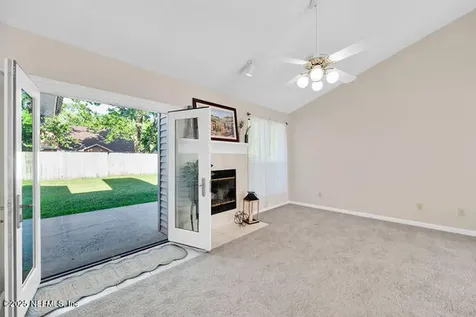 11537 Sweetwater Oaks Drive W Jacksonville FL 32223