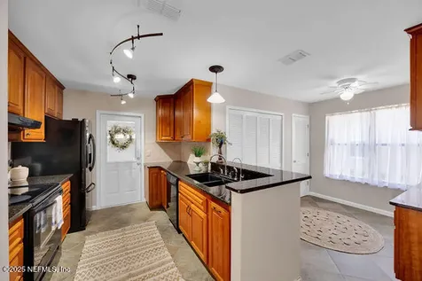11537 Sweetwater Oaks Drive W Jacksonville FL 32223