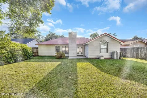 11537 Sweetwater Oaks Drive W Jacksonville FL 32223